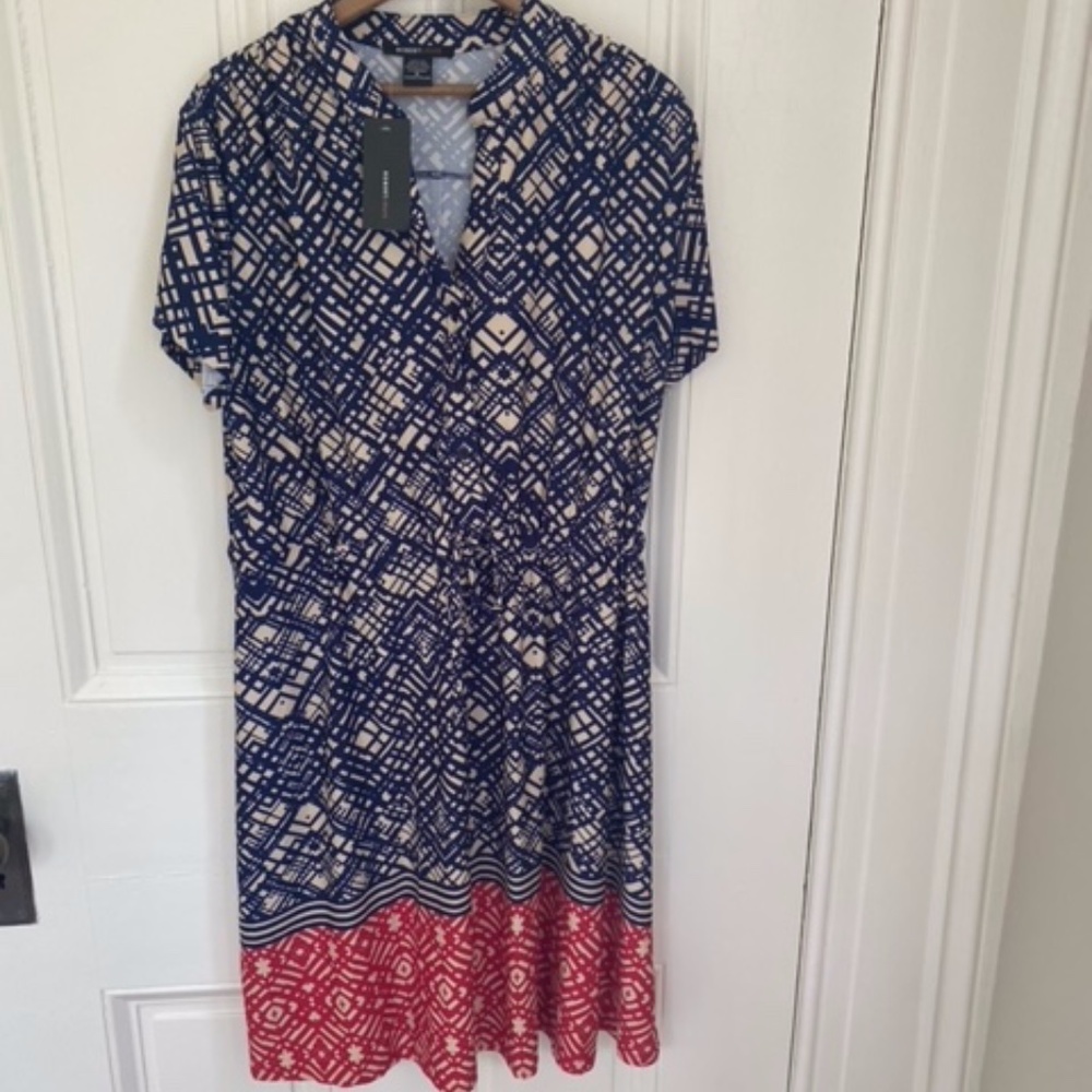 Robert Louis Navy and Red Patterned Midi Dress with short sleeves size XL